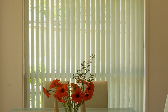 VERTICAL BLINDS